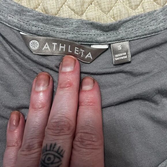 Athleta Knee Length Casual Striped Dresses small gray and white stripe midi - Picture 10 of 11